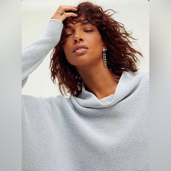 Free People Ottoman sweater tunic oversized Cozy powder blue - Picture 4 of 11